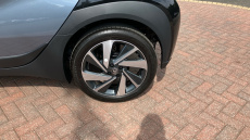 Toyota Aygo X 1.0 VVT-i Edge 5dr Petrol Hatchback